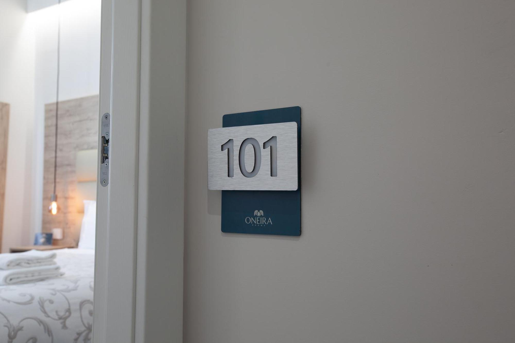 Oneira Rooms 아그리젠토 외부 사진
